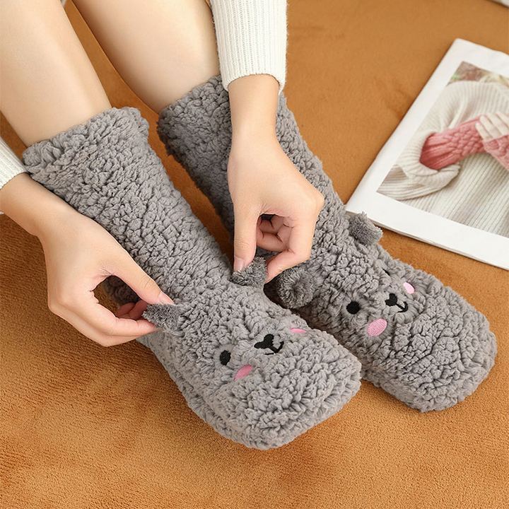 Warme, flauschige Bärensocken | Karnz