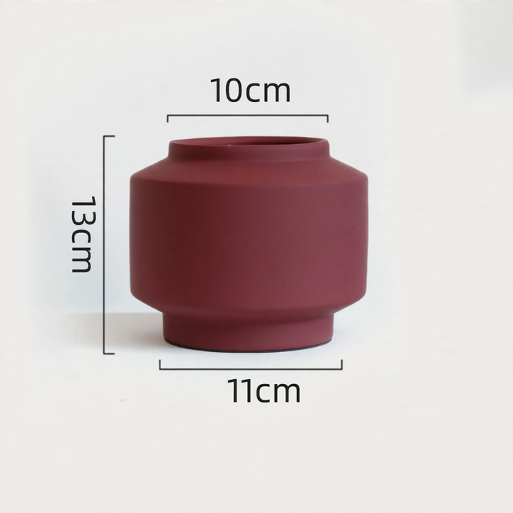 Geometrische Keramik-Vase im Nordischen Stil