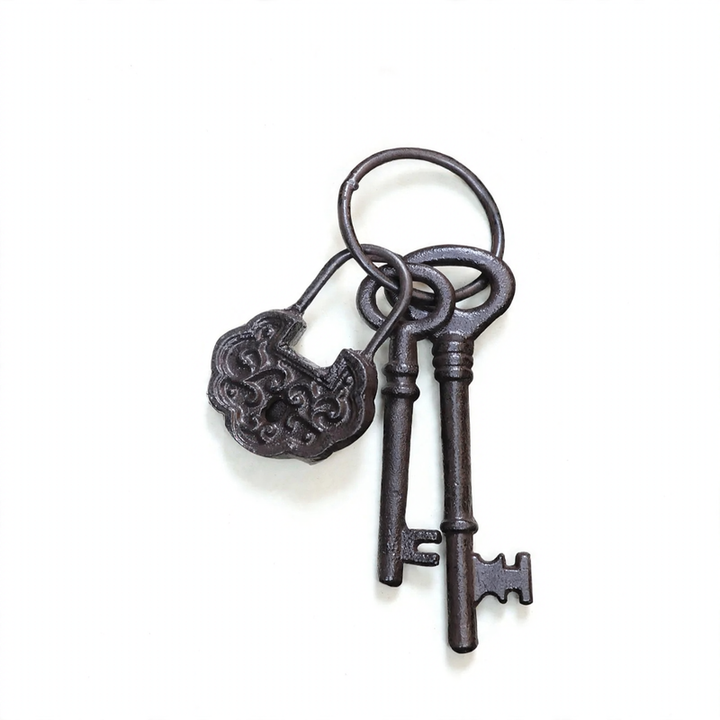 Wandhaken aus Eisen mit Schlüsselmotiven