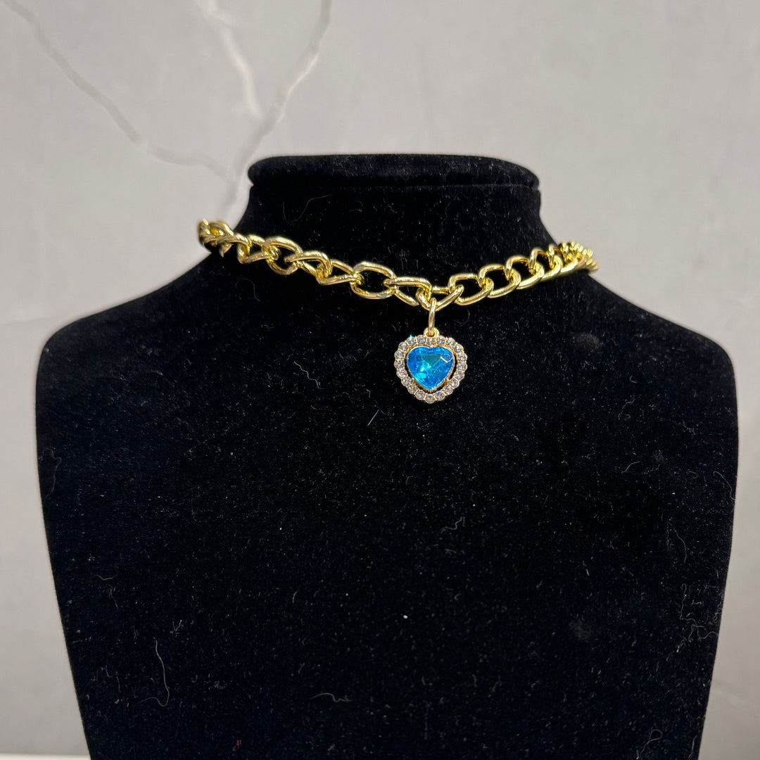 Halsband mit Kristallen und Perlen für Katzen und Hunde