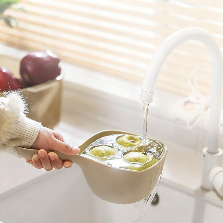 Kunststoff-Wasserschöpfer mit langem Griff