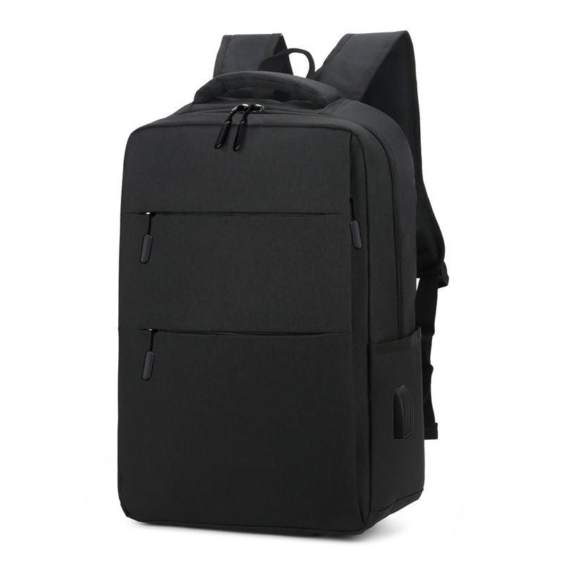 Rucksack mit USB-Ladefunktion, 20–35 L