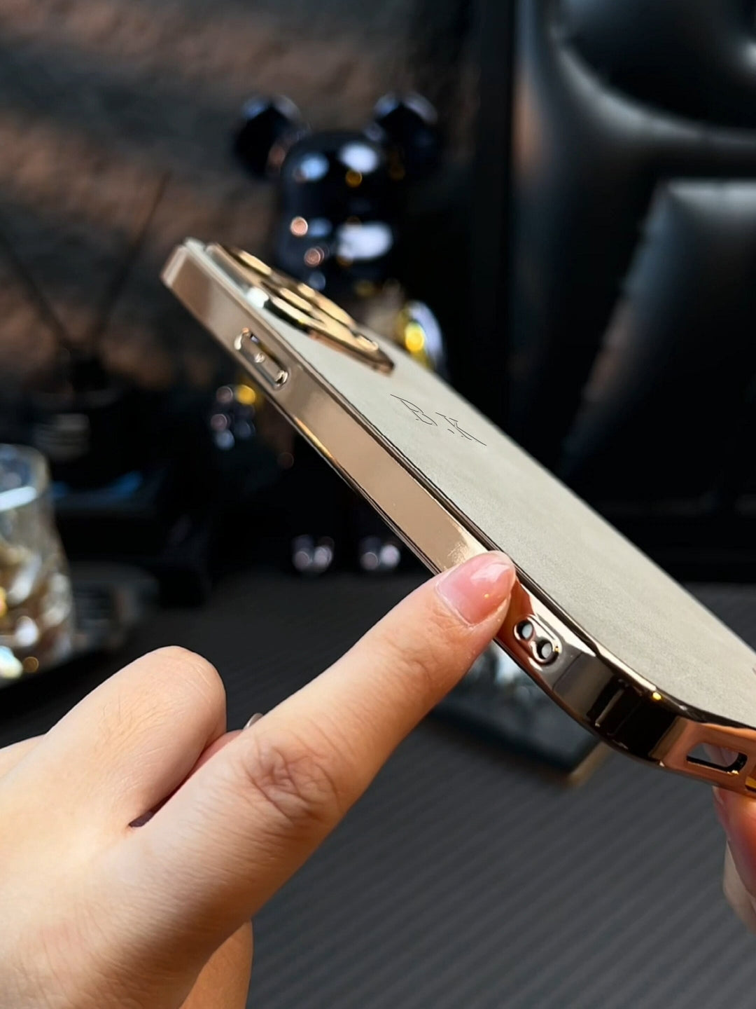 EdelLamm iPhone LuxusHülle | Karnz