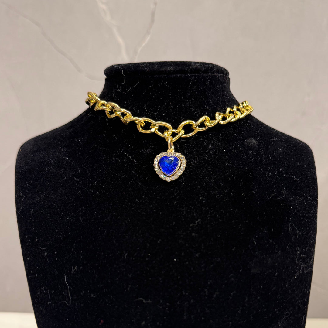 Halsband mit Kristallen und Perlen für Katzen und Hunde