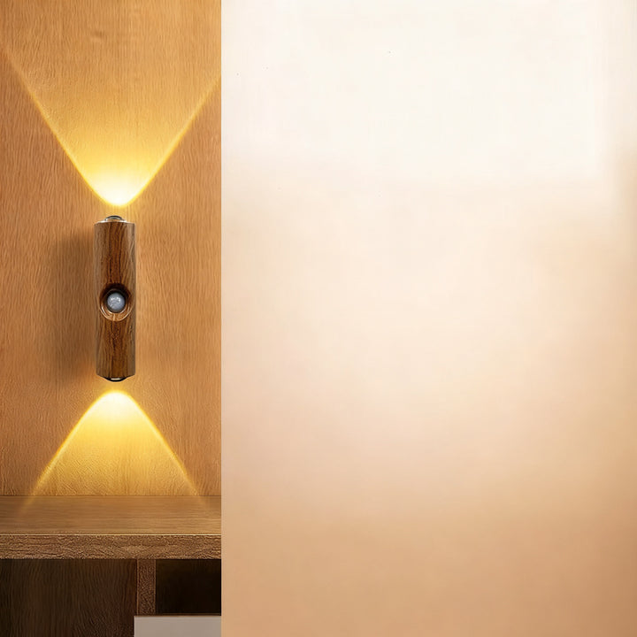 Wandleuchte mit Bewegungsmelder und LED