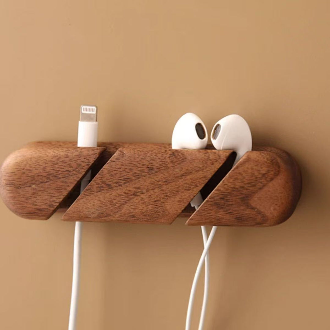 Kabelorganizer aus Holz, Modell K009