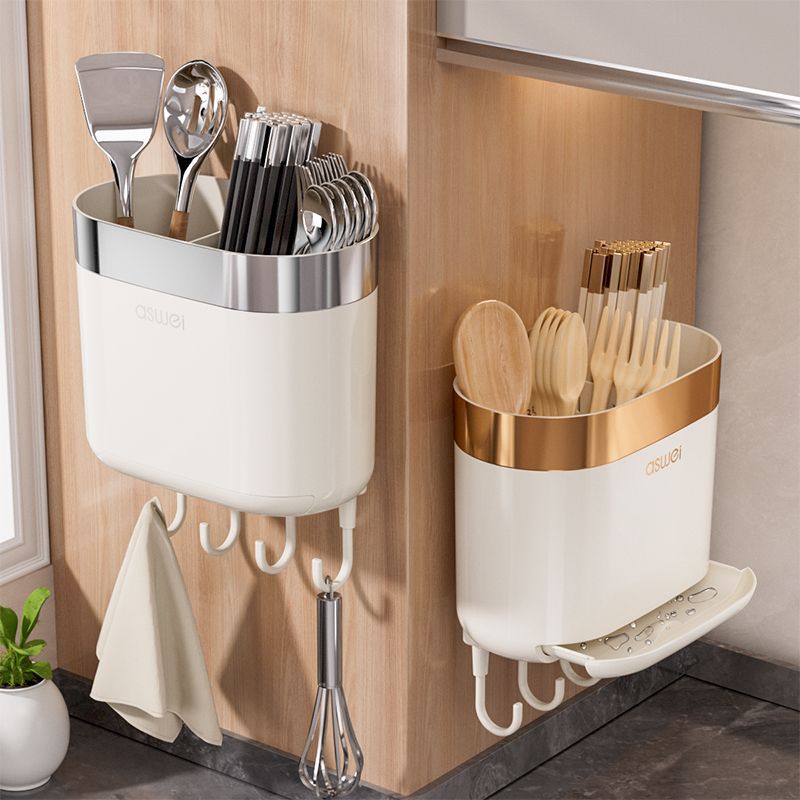 Wandmontierter Stäbchenhalter mit Abtropfgitter