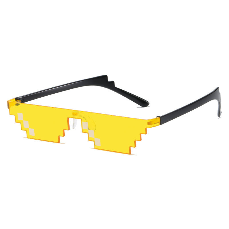Pixelbrille mit geometrischem Muster