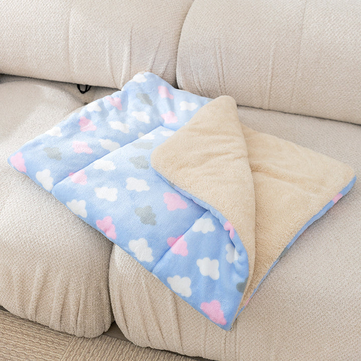 Flanell-Haustierdecke mit Cartoon-Motiven