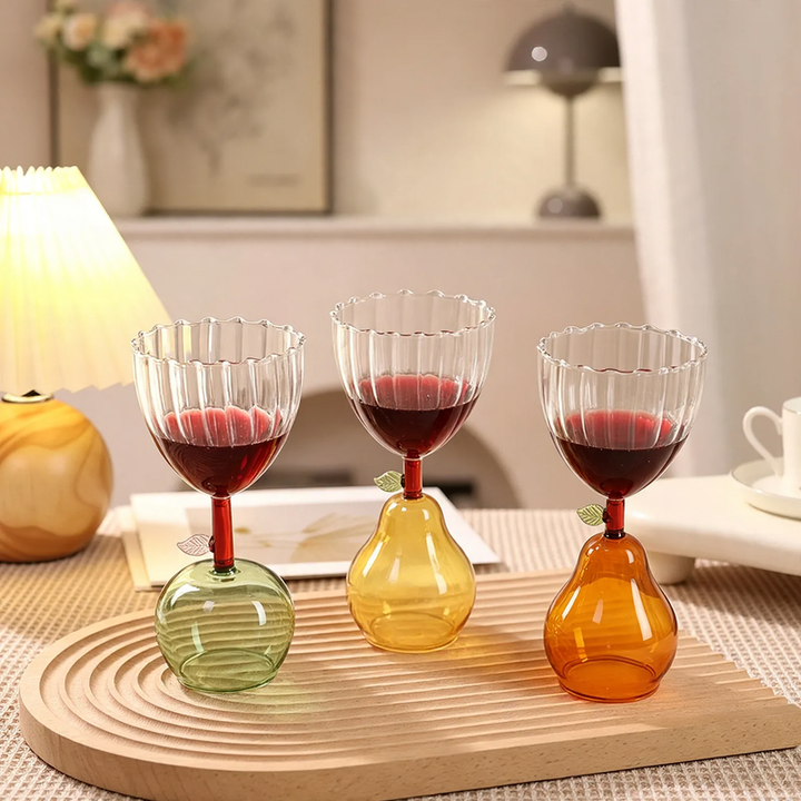 Weinglas, 601–700 ml, Kugelform