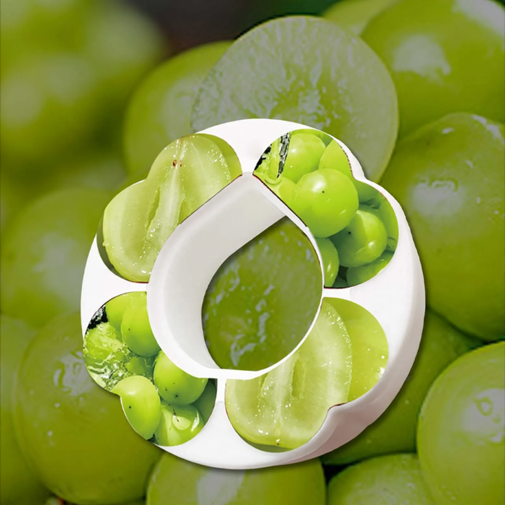 Trinkbecher mit aromatisierten Strohhalmen für Kinder
