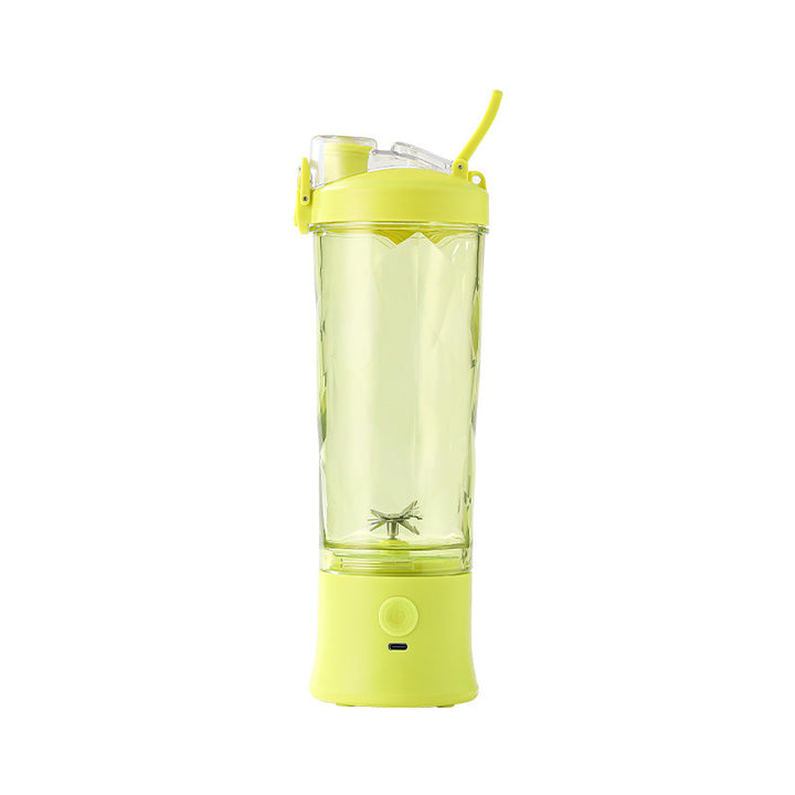 Entsafter mit 700 ml Fassungsvermögen