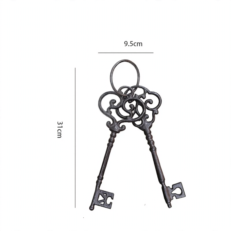 Wandhaken aus Eisen mit Schlüsselmotiven
