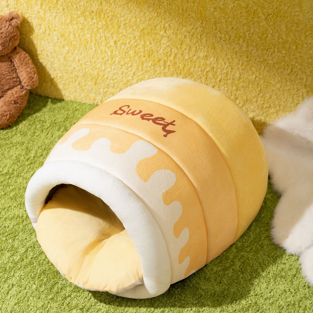 Halboffenes Katzenbett mit Wärmefunktion