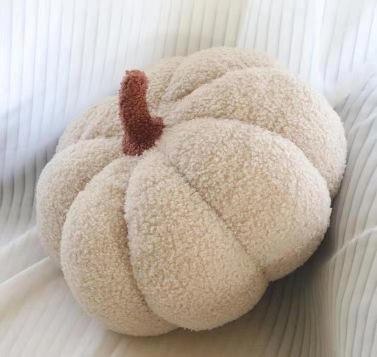 Flauschiges Kürbis-Kuschelkissen, Kurzflor
