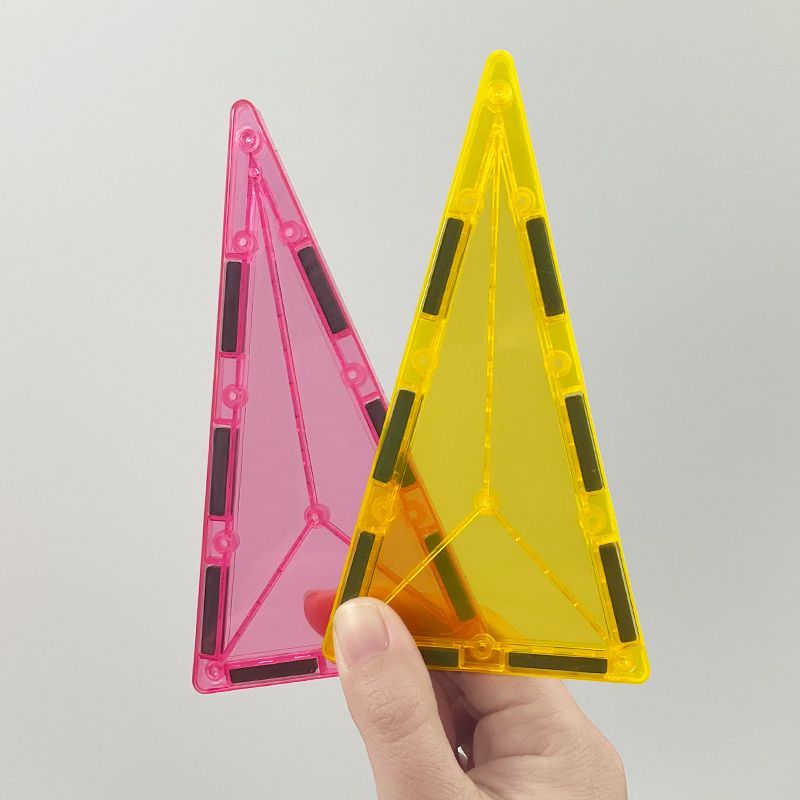 Magnetische Bauplättchen in verschiedenen Formen