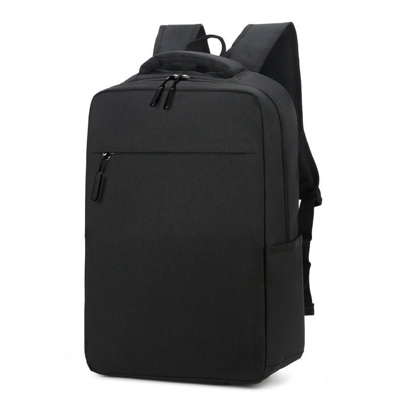 Rucksack mit USB-Ladefunktion, 20–35 L