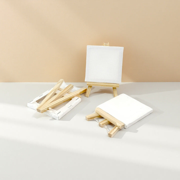 Kleine Holzstaffelei aus Kiefer