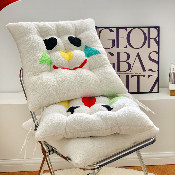 Flauschiges Sitzkissen mit Muster