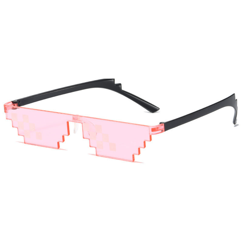 Pixelbrille mit geometrischem Muster