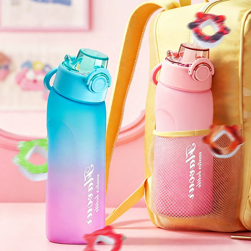 Trinkbecher aus PC, 720 ml, mit Strohhalm