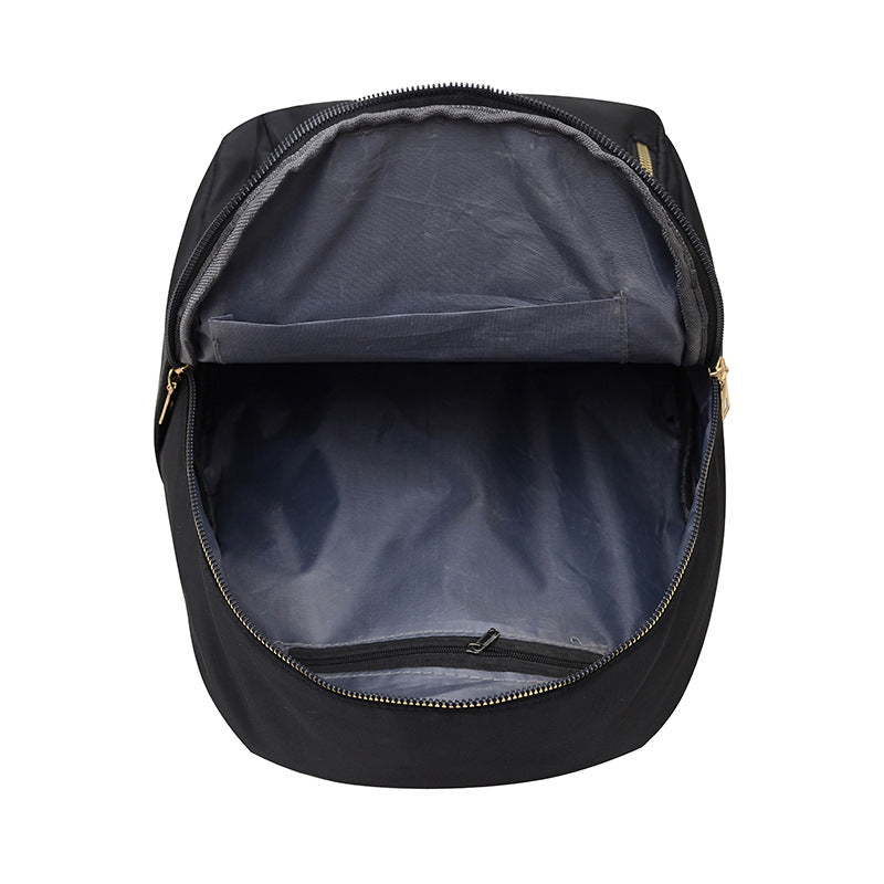Großer Nylon-Rucksack mit ergonomischem Design