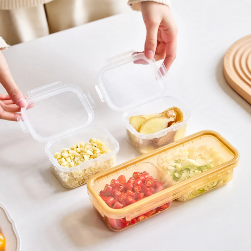 Frischhalteboxen aus Kunststoff, 200–900 ml
