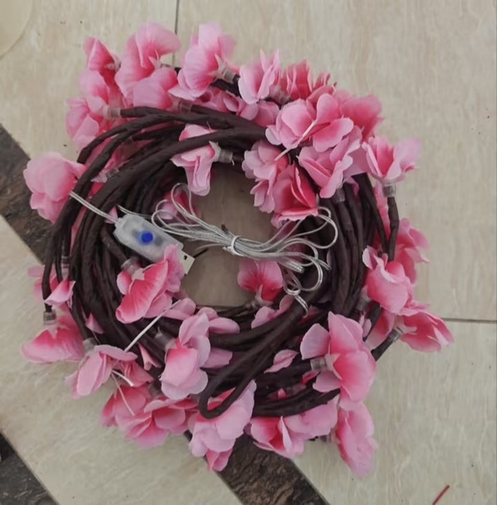 LED-Dekoleuchte mit Kirschblüten-Design