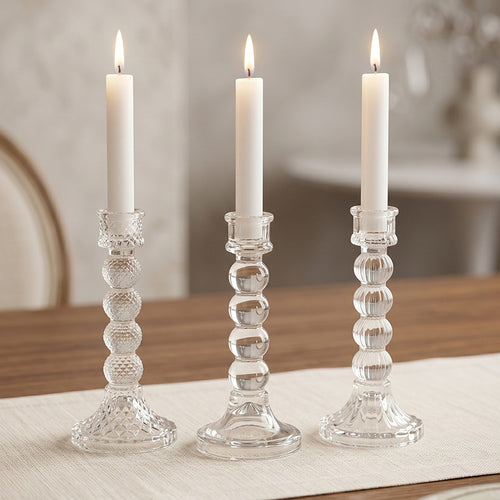 Glaskerzenhalter in nordischem Design