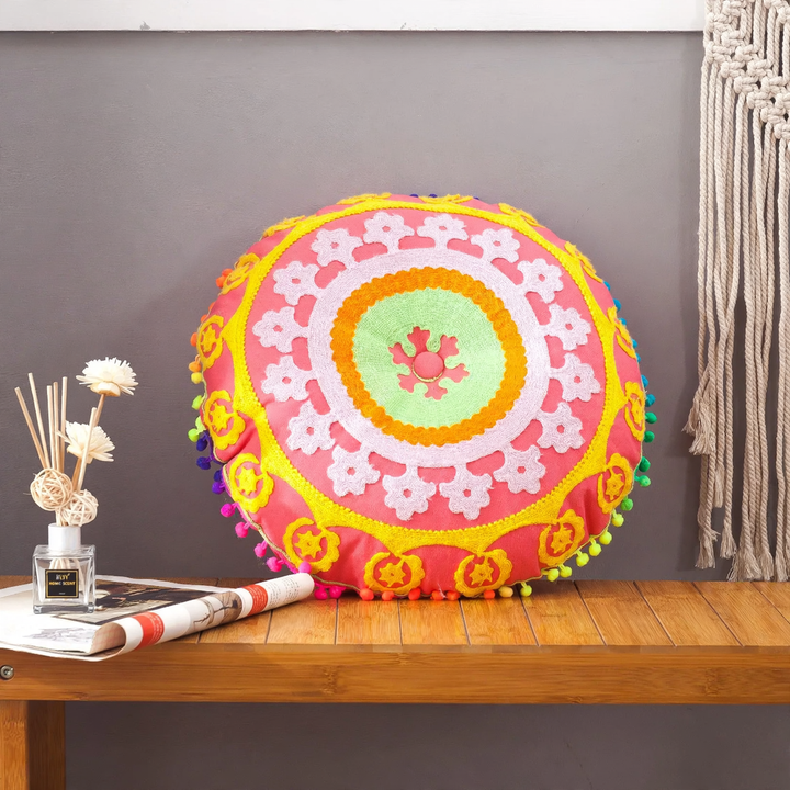 Rundes Sitzkissen, handbestickt, Boho-Stil