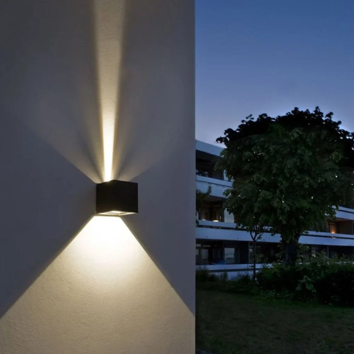 Architektonische Wandwürfelleuchte | Karnz