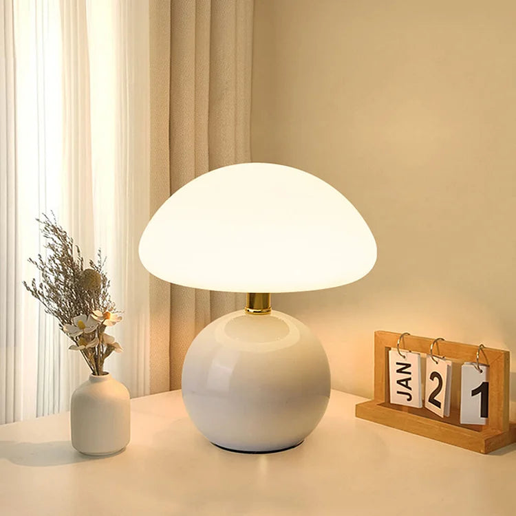 Karnz | Französischer Stil und natürliche Schönheit des Pilzes in der Lampe