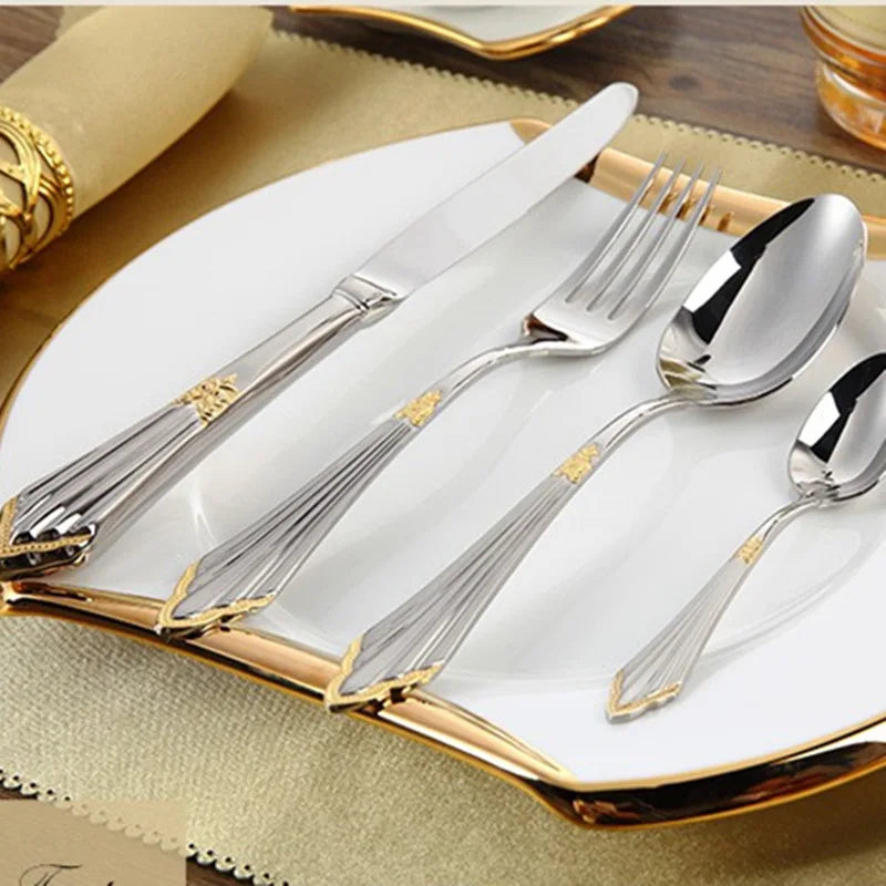 4-teiliges Luxus-Besteckset mit Goldeinlage