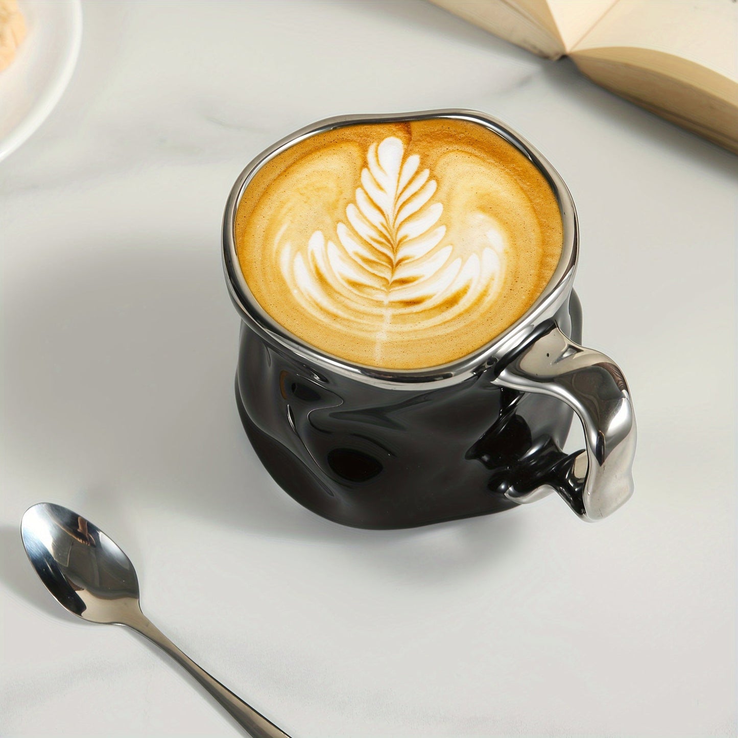 CreArt Becher – Handgemachte Keramiktasse mit einzigartigem zerknitterten Design | Karnz