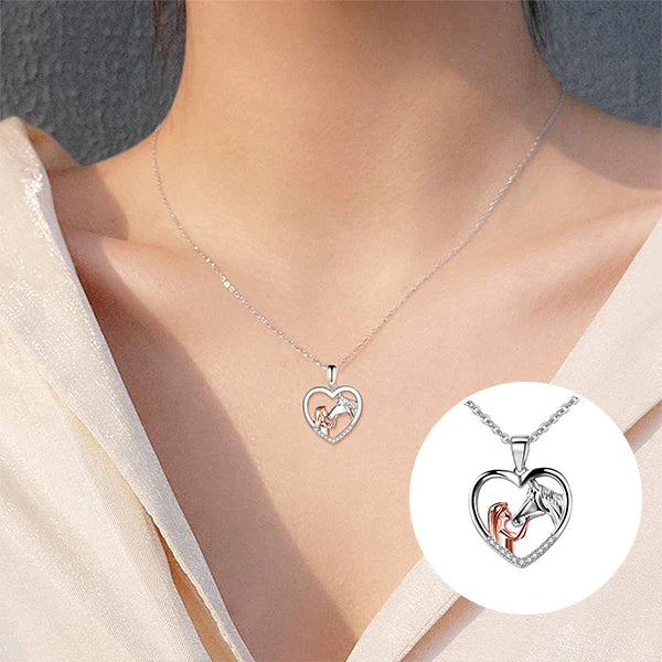Mädchen- und Pferde-Halskette