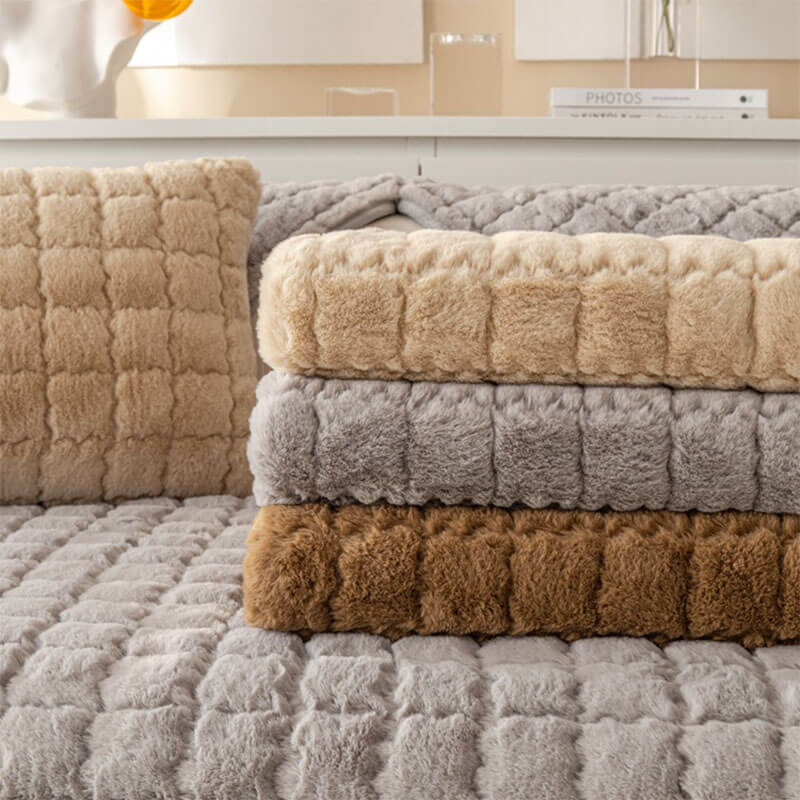 Biscuit Plush Soft Rutschfeste Couchabdeckung mit Antirutschdesign | Karnz