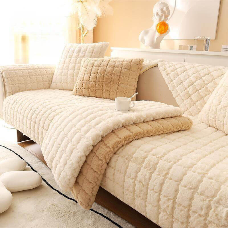 Biscuit Plush Soft Rutschfeste Couchabdeckung mit Antirutschdesign | Karnz