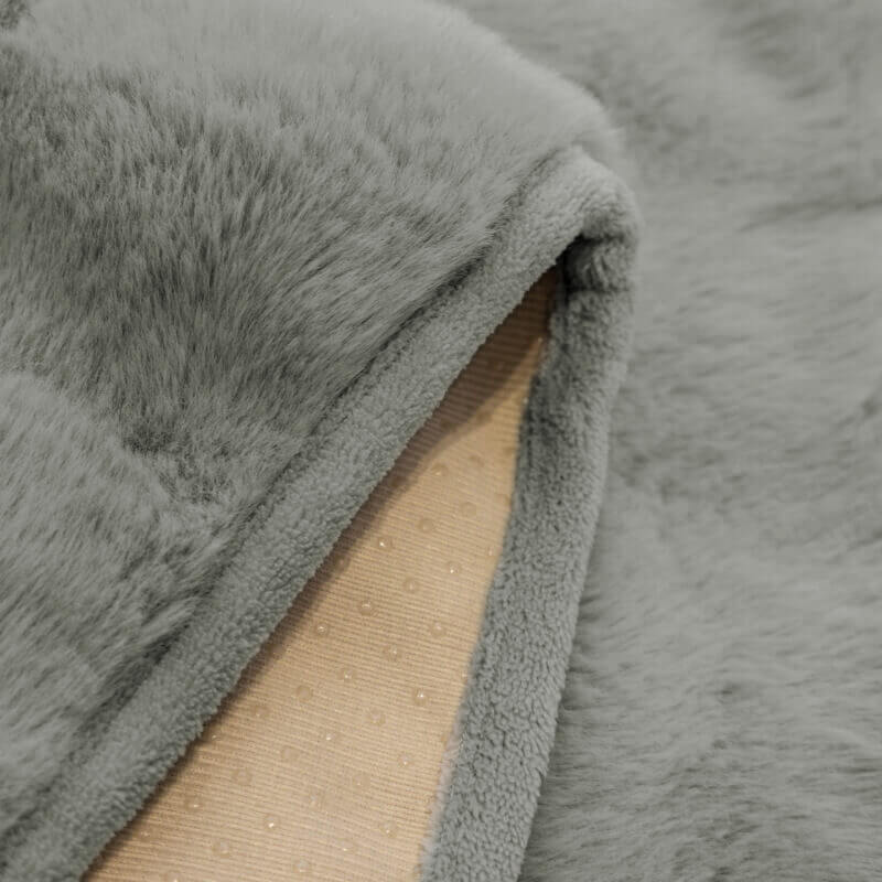 Kuschelplüsch Einfarbige Rutschfeste Couchdecke für Komfort | Karnz