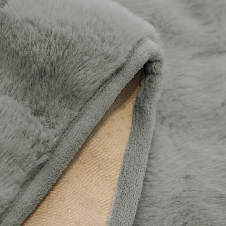 Kuschelplüsch Einfarbige Rutschfeste Couchdecke für Komfort | Karnz