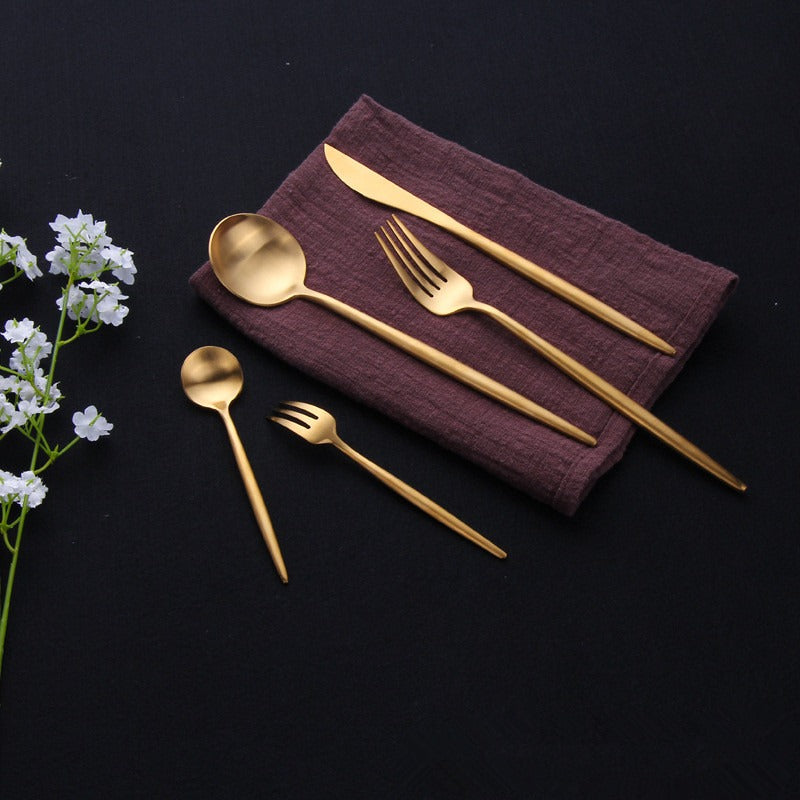 Modernes minimalistisches Besteckset