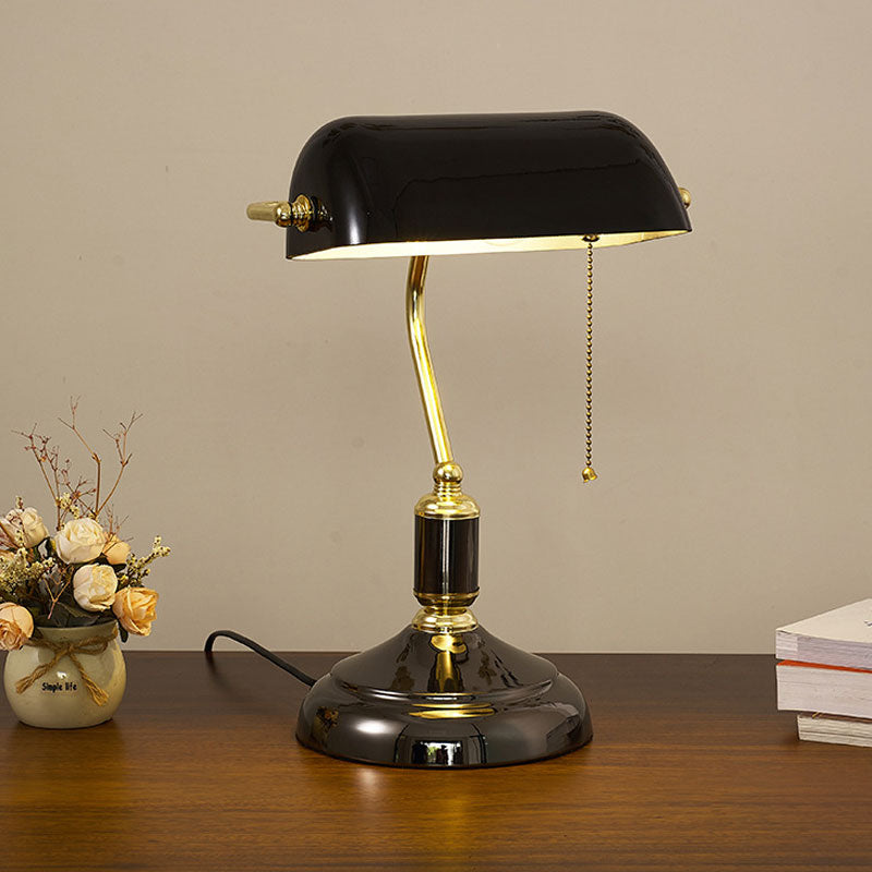 LuxeLume - Elegante Glas-Tischlampe für zeitloses Licht | Karnz