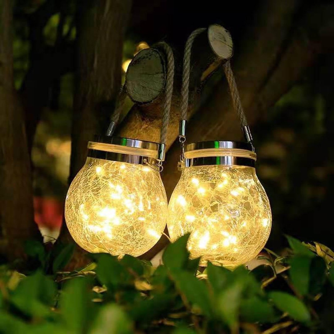Nachhaltige Solar-Glas-Lampe für stilvolle Außenbeleuchtung