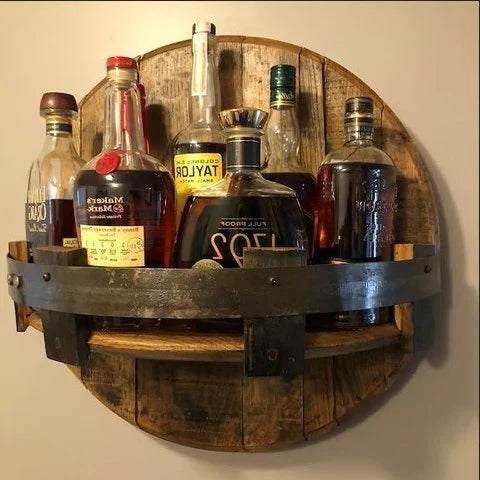 Rustikales Whiskeyfass-Regal – Wandregal für Bourbonflaschen