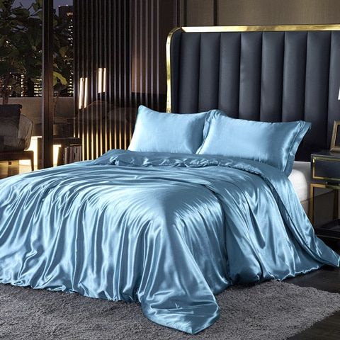 4-teiliges Luxus-Set Seiden-/Satin-Bettwäsche - 2x Kissenbezüge und Spannbettlaken Karnz