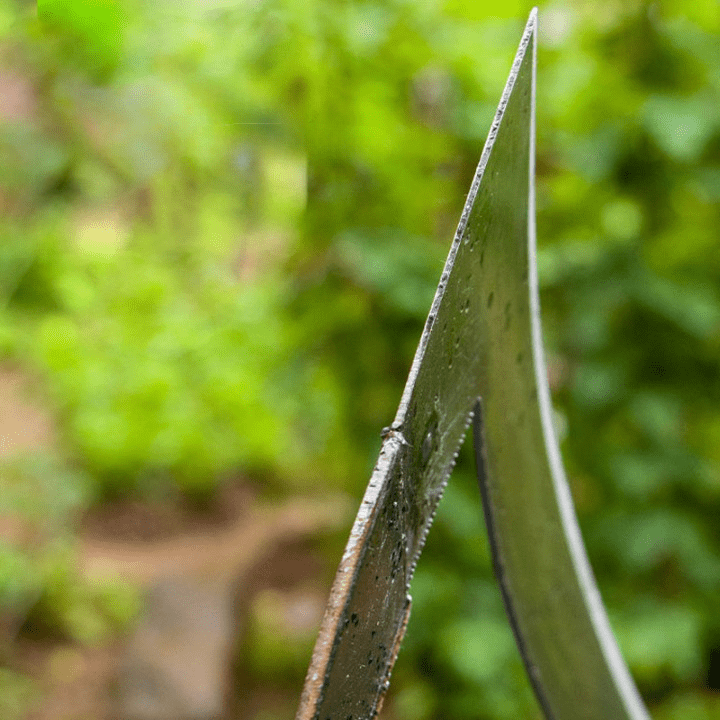 TerraFork Handgeschmiedete Gartenforke zum Jäten und Bodenbearbeitung | Karnz