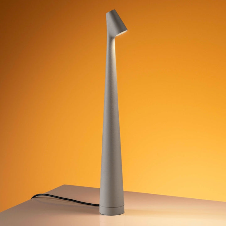 Karnz | Skulptur Tischlampe Drahtlose LED Lampe Solid Aluminium 10000mAh Batterie 3-Stufen Dimmung CRI 90 USB-C Ladeanschluss Warmweiß 2700K