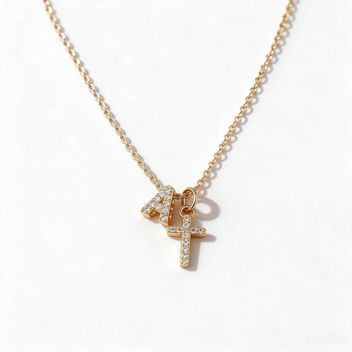 Karnz | Zarte Diamant Initial & Kreuz Halskette