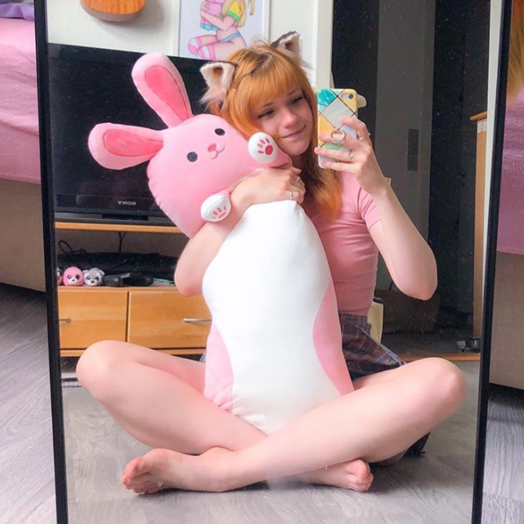 Karnz | Lange Snuggle Buddies Plüschkollektion