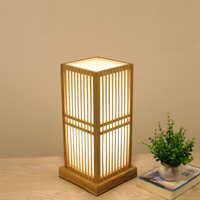 Tatami Japanische Nachttischlampe mit Holz-Bambusschirm | Karnz