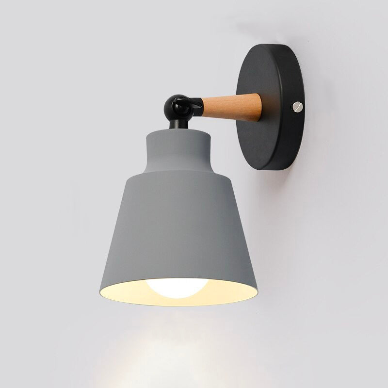 Skandinavische Metall Wand Nachttischlampe mit Touchsteuerung | Karnz